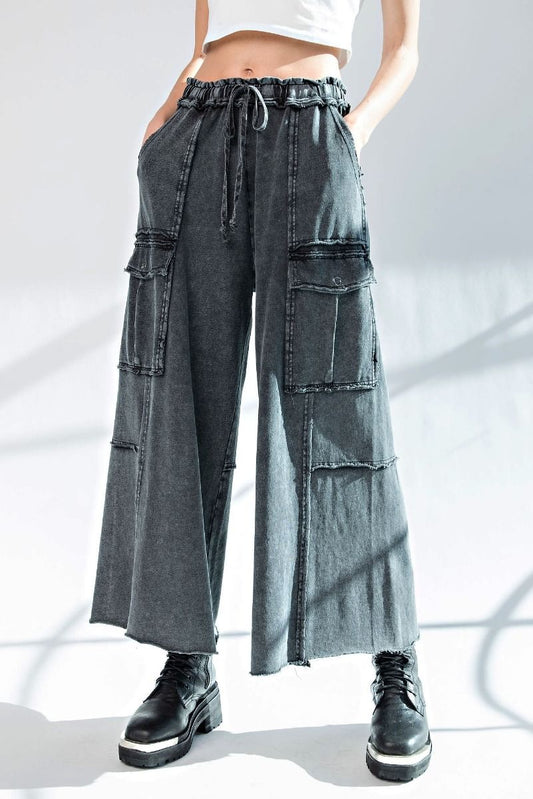 Mineral Washed Wide Leg Cargo Pant