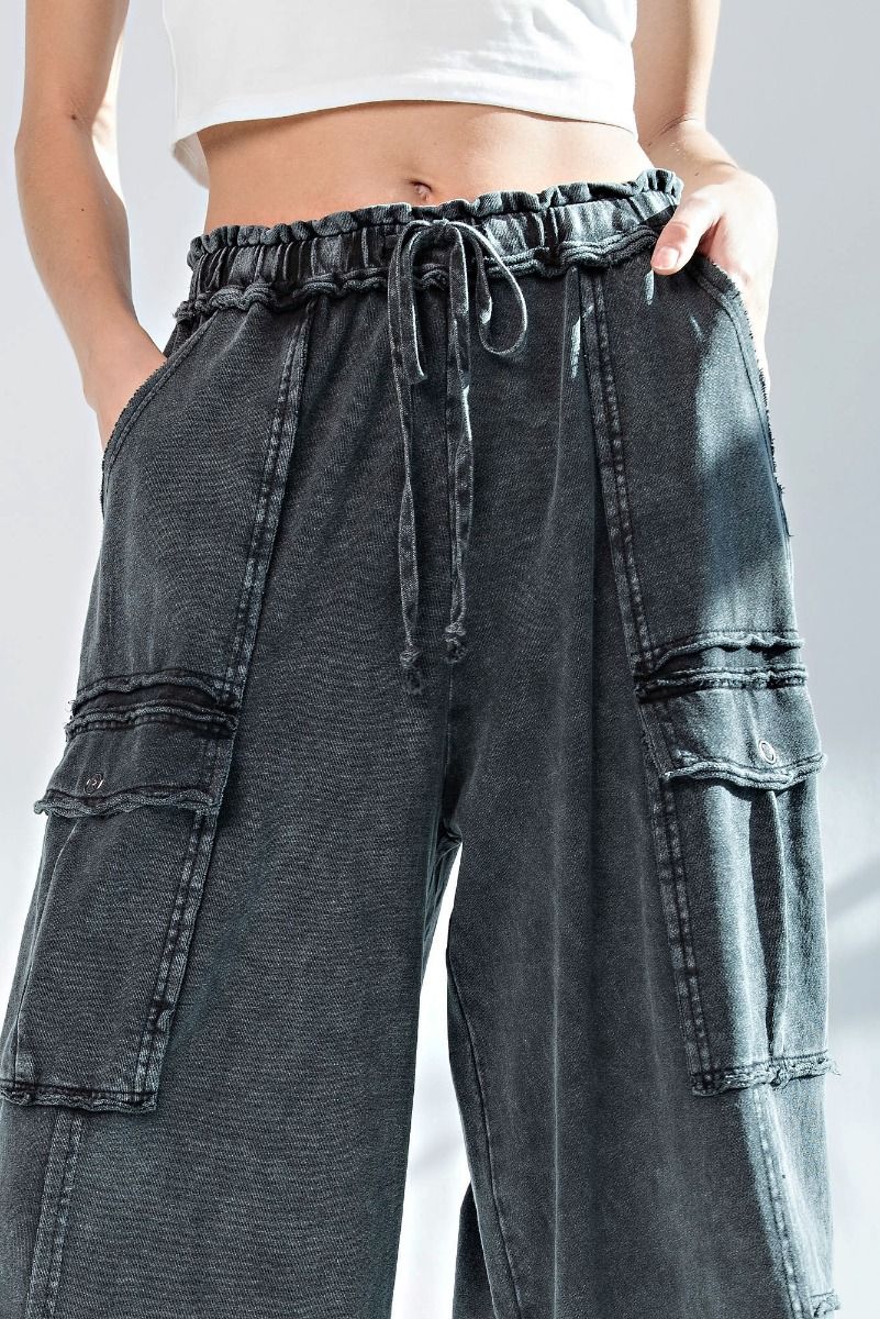 Mineral Washed Wide Leg Cargo Pant