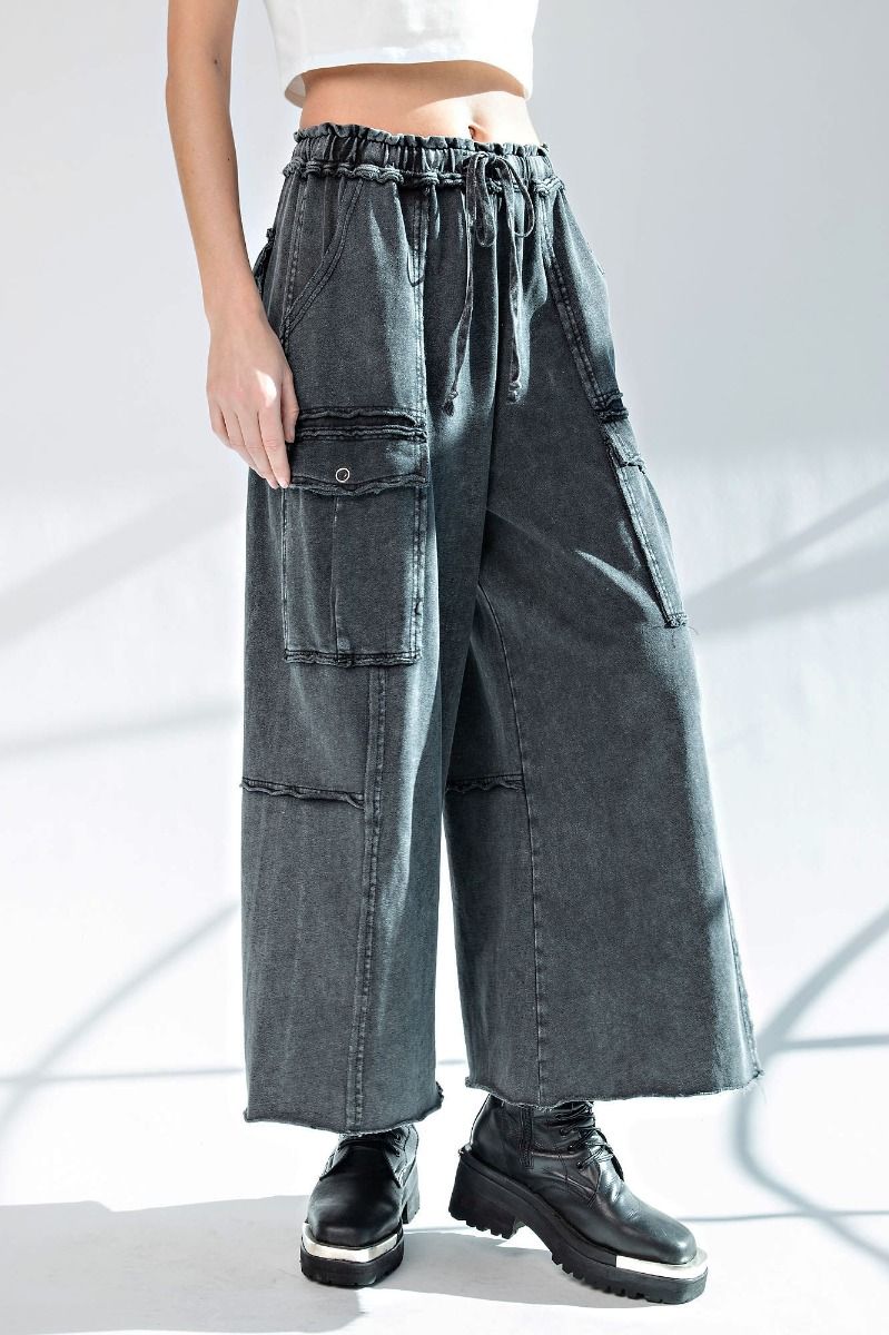 Mineral Washed Wide Leg Cargo Pant