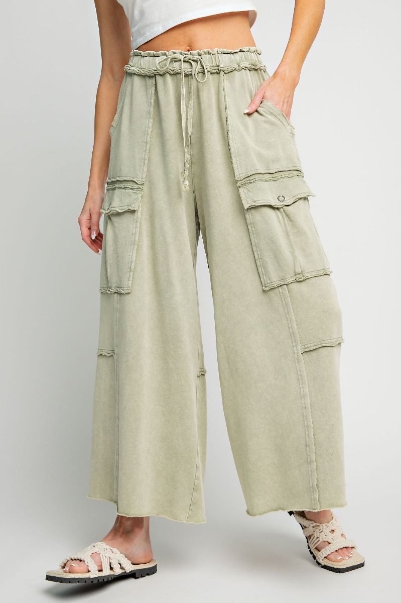 Mineral Washed Wide Leg Cargo Pant