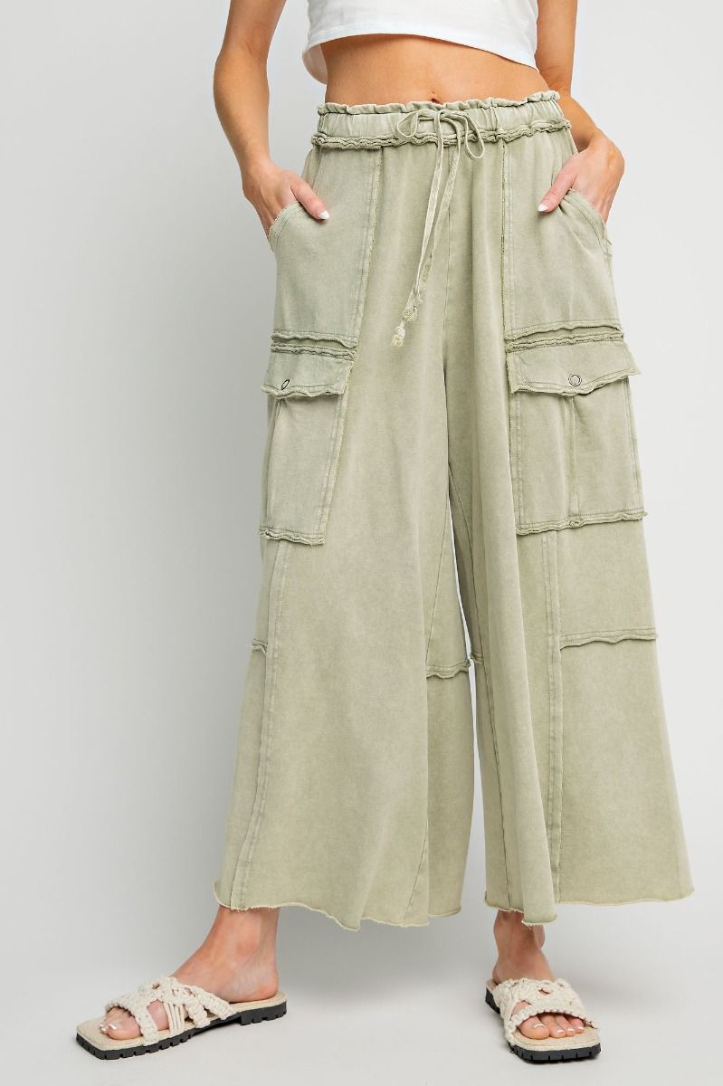 Mineral Washed Wide Leg Cargo Pant