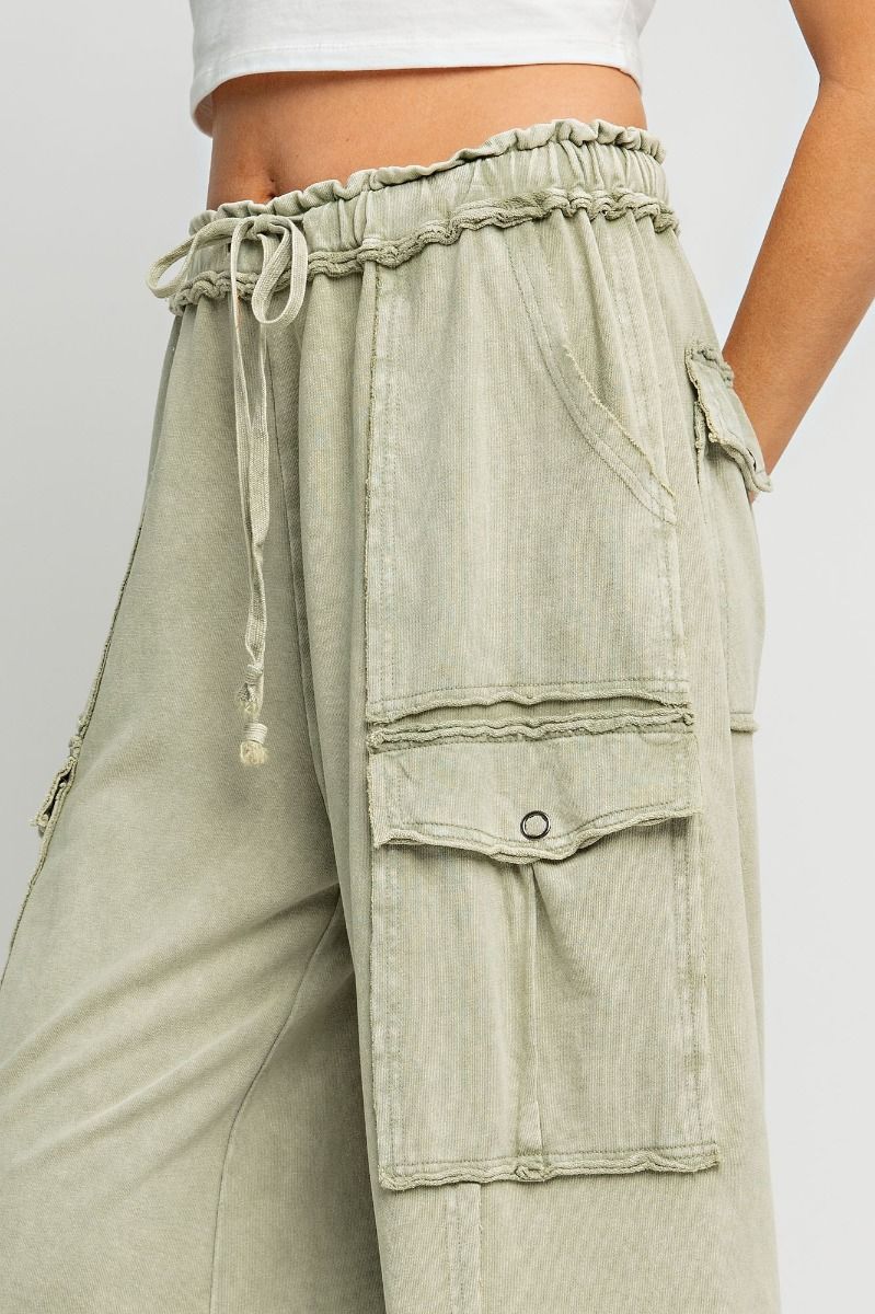 Mineral Washed Wide Leg Cargo Pant