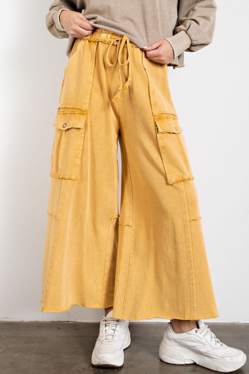 Mineral Washed Wide Leg Cargo Pant