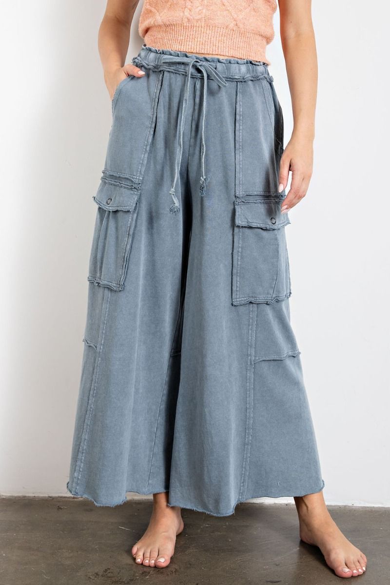 Mineral Washed Wide Leg Cargo Pant